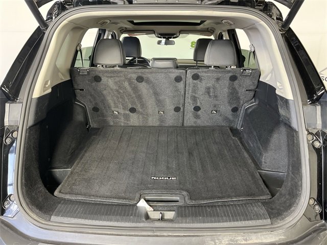 Used 2023 Nissan Rogue SV w/ SV Premium Package image 23