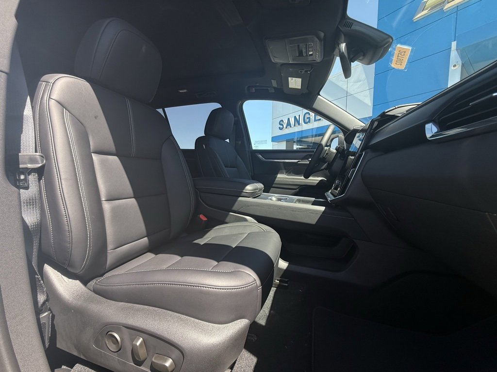 New 2025 GMC Acadia Elevation w/ Elevation Premium Package image 13