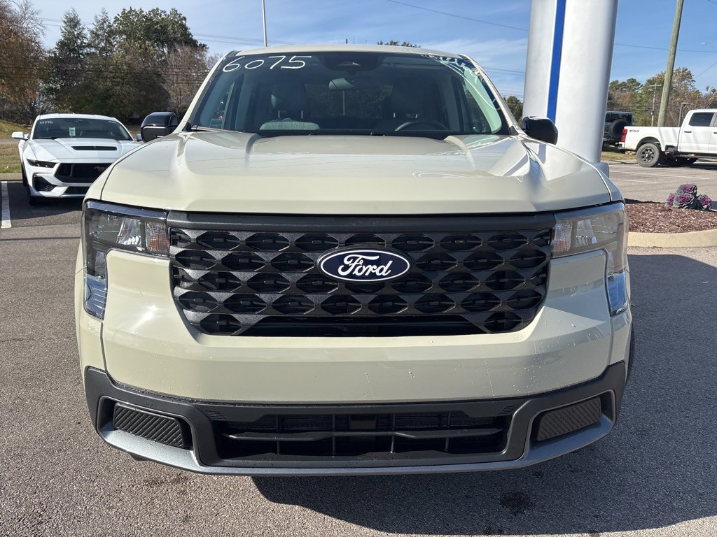 New 2025 Ford Maverick XLT w/ Equipment Group 301A image 3