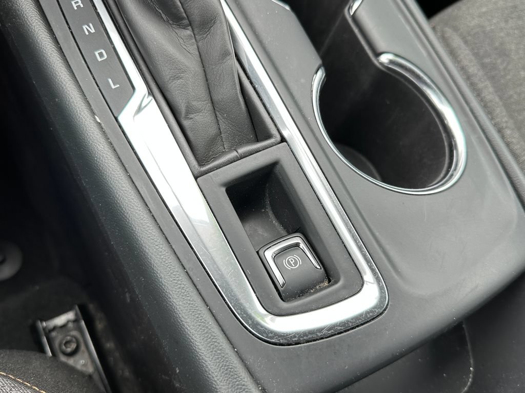 Used 2024 Chevrolet Equinox LT FWD image 33