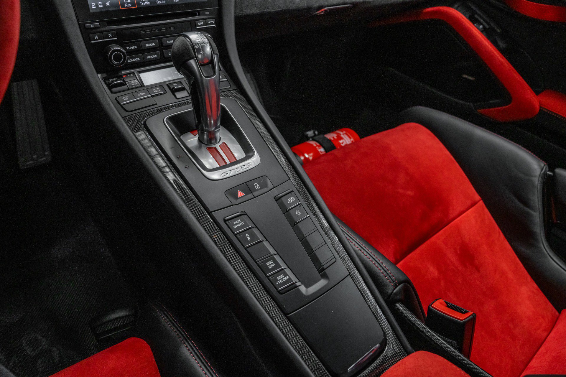 Used 2018 Porsche 911 GT2 RS w/ Weissach Package image 29