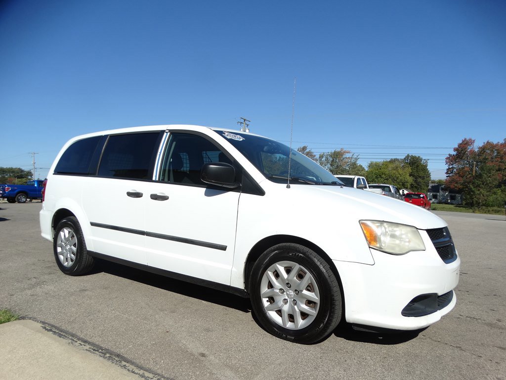 Used 2014 RAM C/V Tradesman w/ UConnect Hands-Free Group image 4