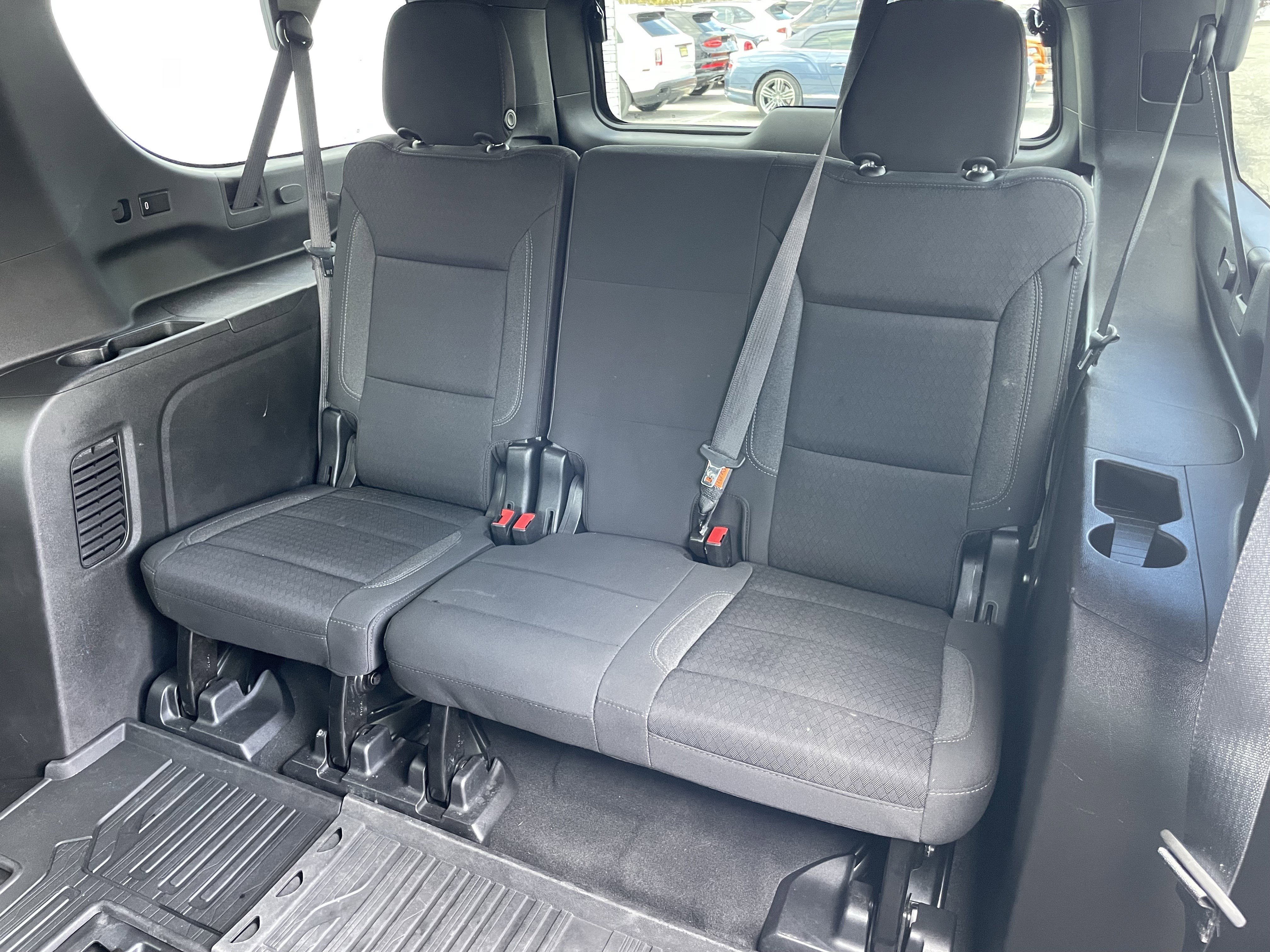 Used 2023 GMC Yukon XL SLE w/ Gmc Pro Safety Plus Package image 31