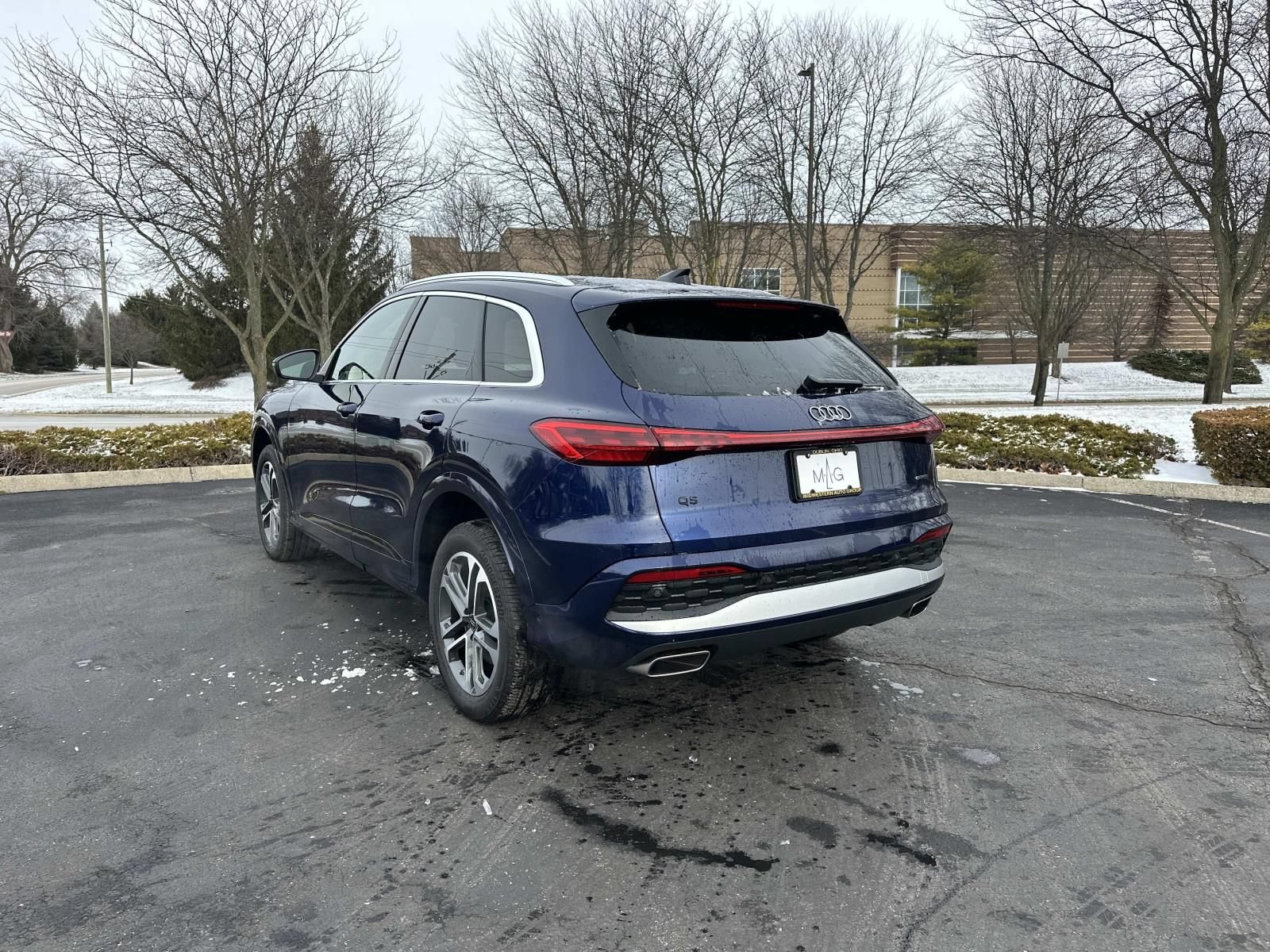 Used 2025 Audi Q5 Premium AWD/4WD image 5