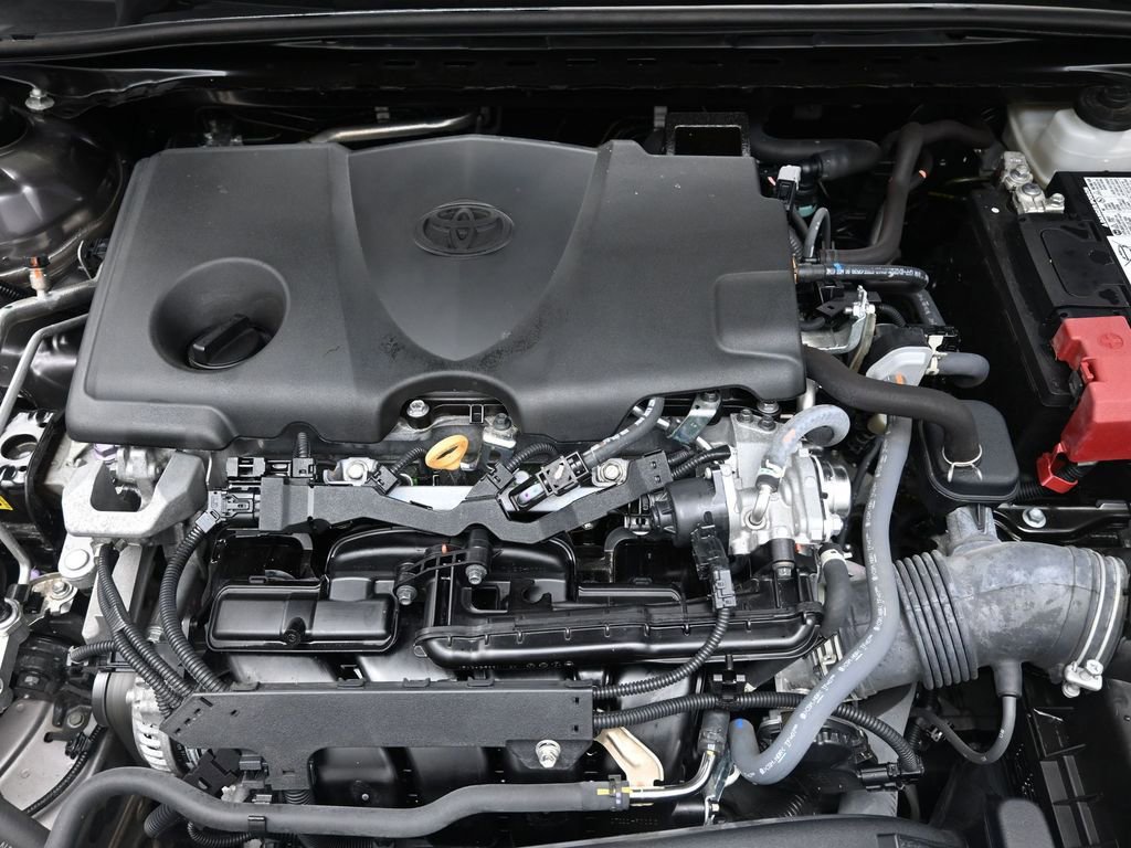 Used 2023 Toyota Camry XLE w/ Cold Weather Package image 27
