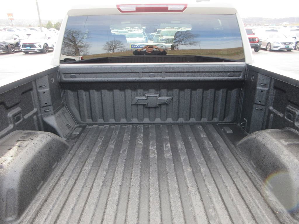 New 2026 Chevrolet Silverado 1500 Custom Trail Boss w/ LPO, Dark Essentials Package image 14