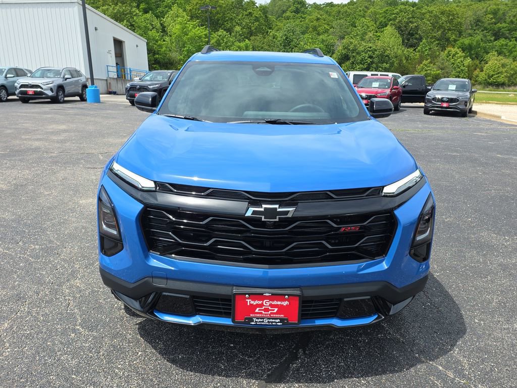 New 2026 Chevrolet Equinox RS w/ Convenience Package III FWD image 3