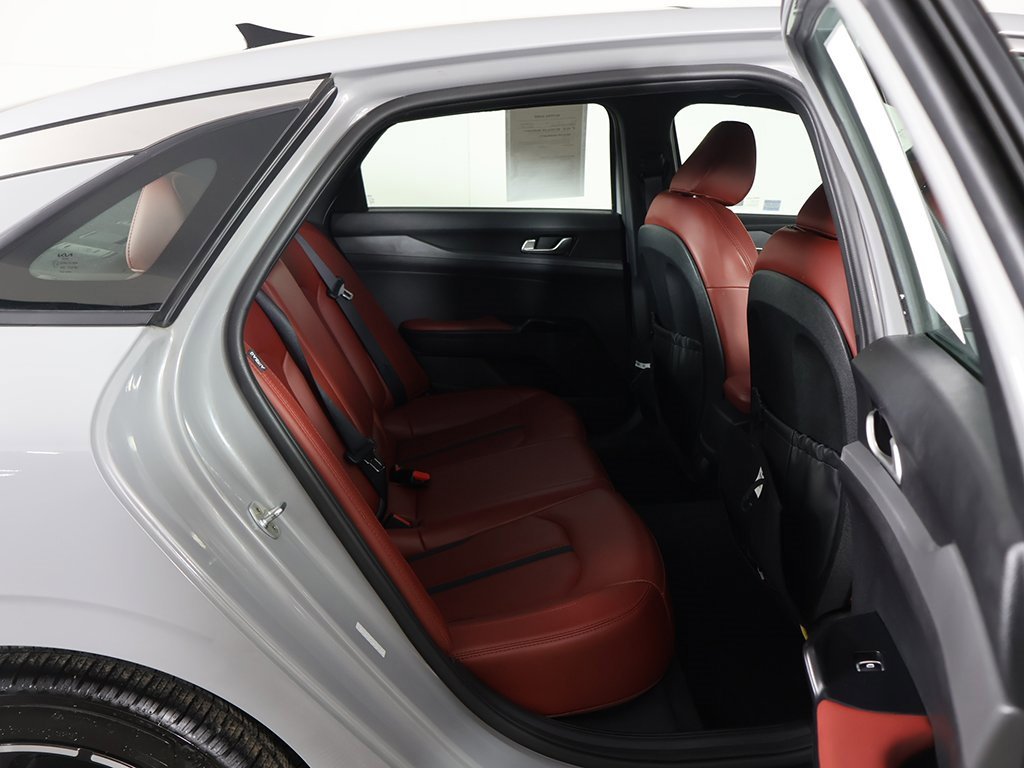 Used 2023 Kia K5 GT-Line image 33