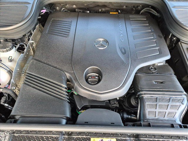 New 2027 Mercedes-Benz GLS 450 4MATIC image 17