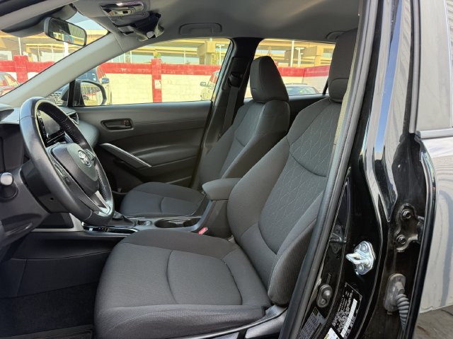 Used 2022 Toyota Corolla Cross LE FWD image 27