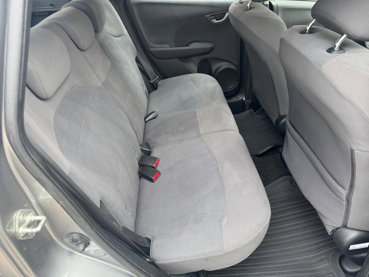 Used 2010 Honda Fit image 14