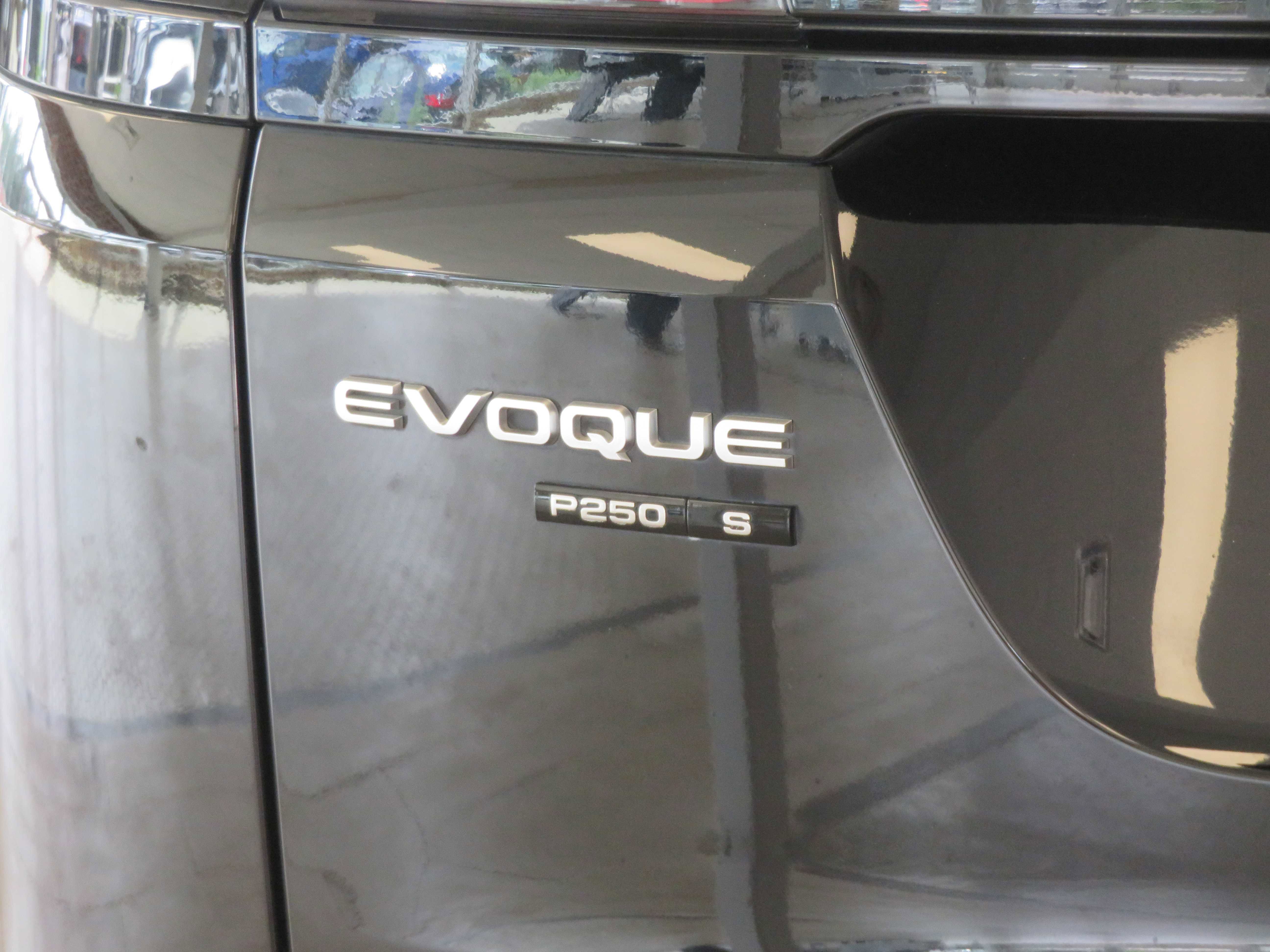 Used 2020 Land Rover Range Rover Evoque S image 63