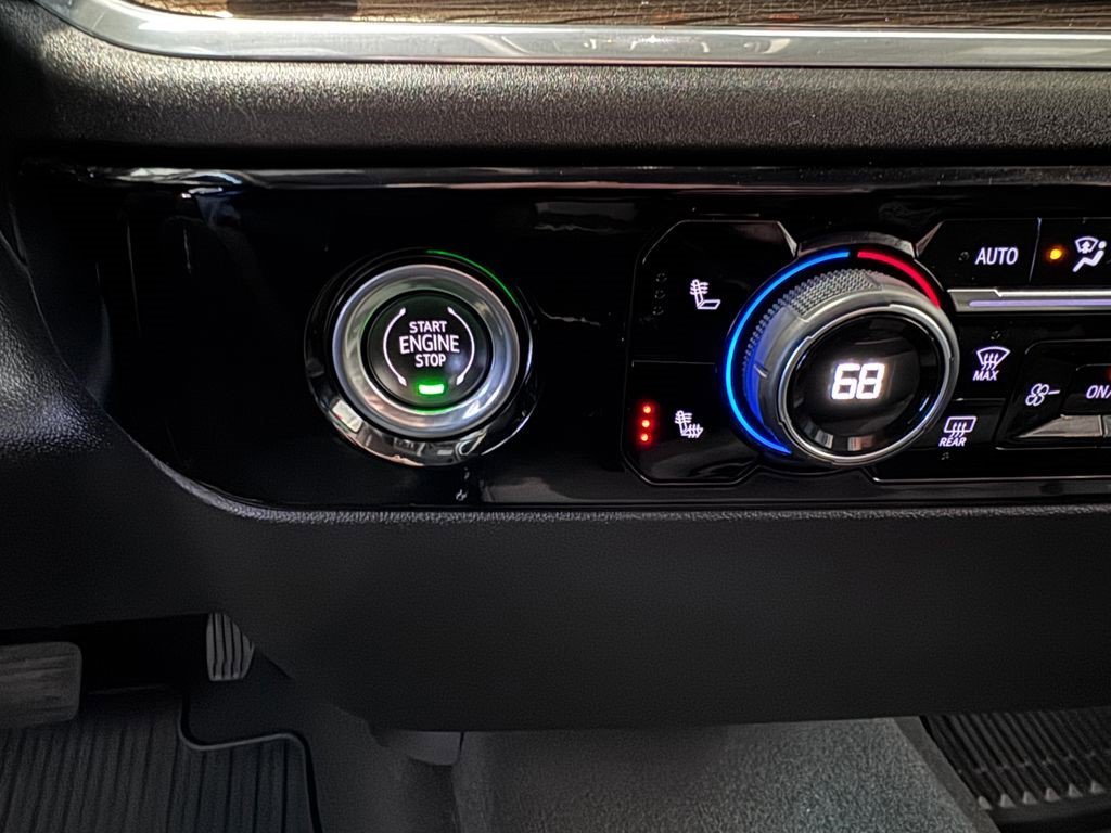 Certified 2023 Chevrolet Silverado 1500 LT AWD/4WD image 23