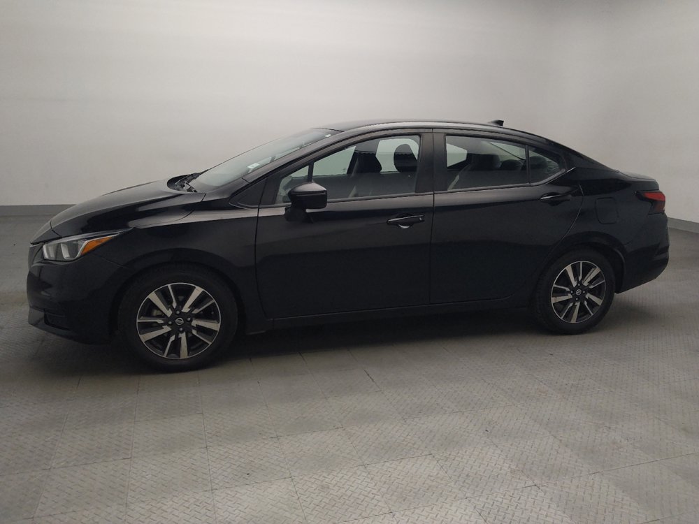 Used 2021 Nissan Versa SV FWD image 2