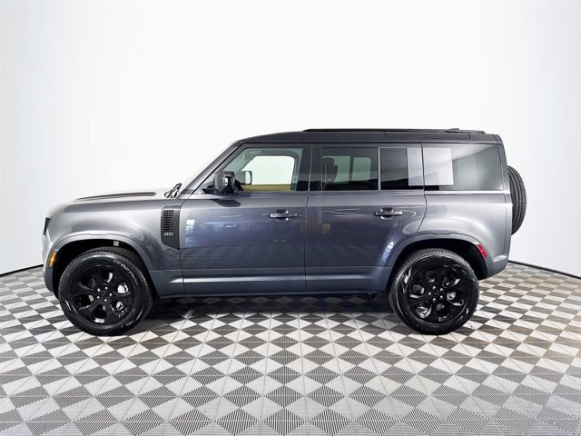 New 2026 Land Rover Defender 110 S image 8
