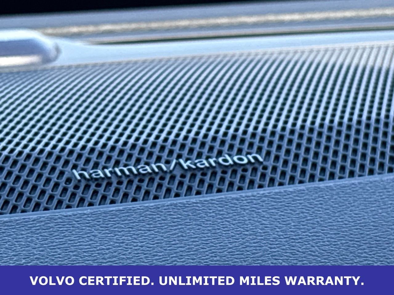 Certified 2024 Volvo S60 B5 Ultimate image 24