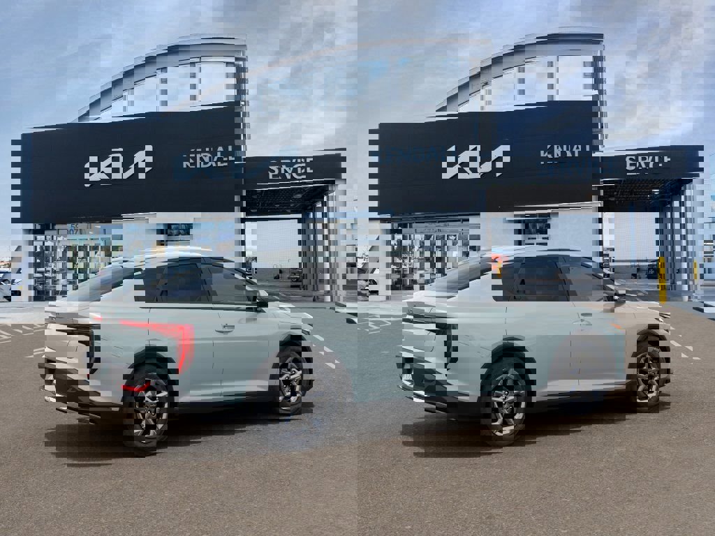 New 2026 Kia K4 LXS image 6