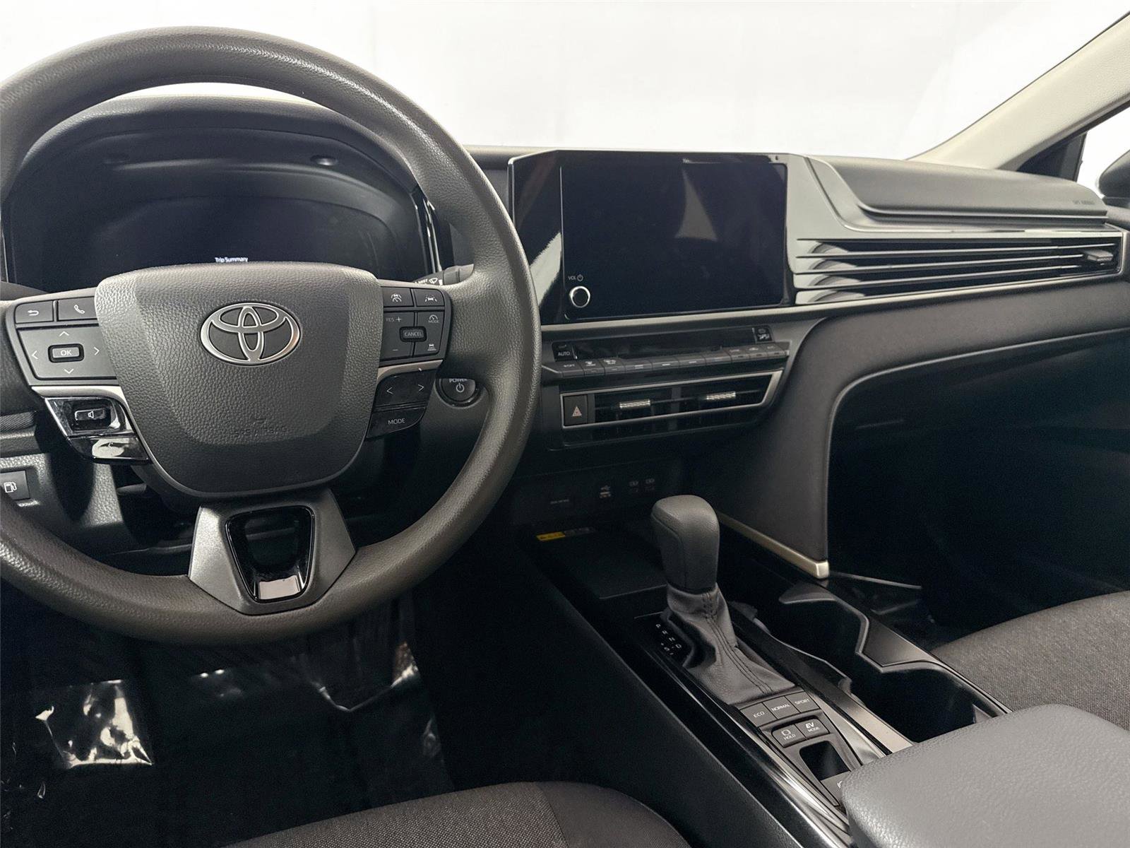 Certified 2025 Toyota Camry LE FWD image 30