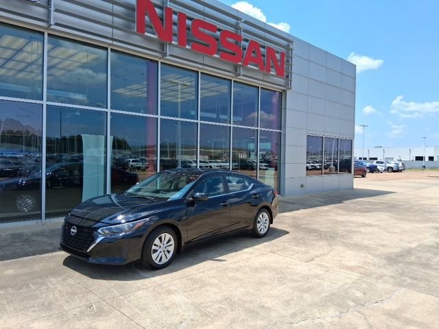 Certified 2025 Nissan Sentra S FWD image 2