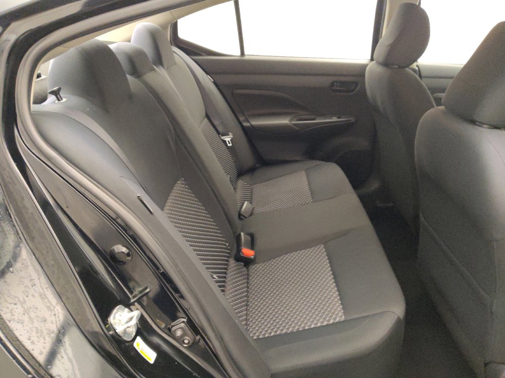 Used 2020 Nissan Versa S FWD image 19