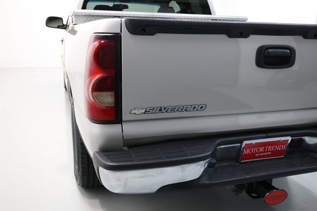 Used 2004 Chevrolet Silverado 1500 LS w/ Safe and Sound Package RWD image 47