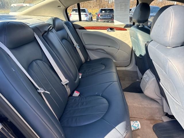 Used 2006 Buick Lucerne CX image 11
