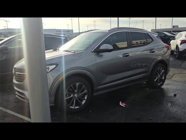 Certified 2023 Buick Encore GX Select w/ Sport Touring Package image 8