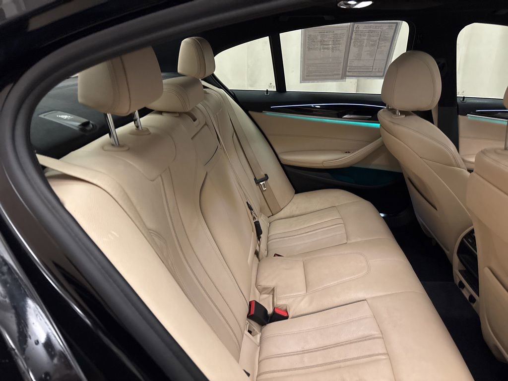 Used 2018 BMW 540i xDrive w/ Premium Package image 20