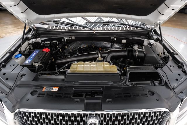 Used 2021 Lincoln Navigator Reserve w/ Luxury Package image 61