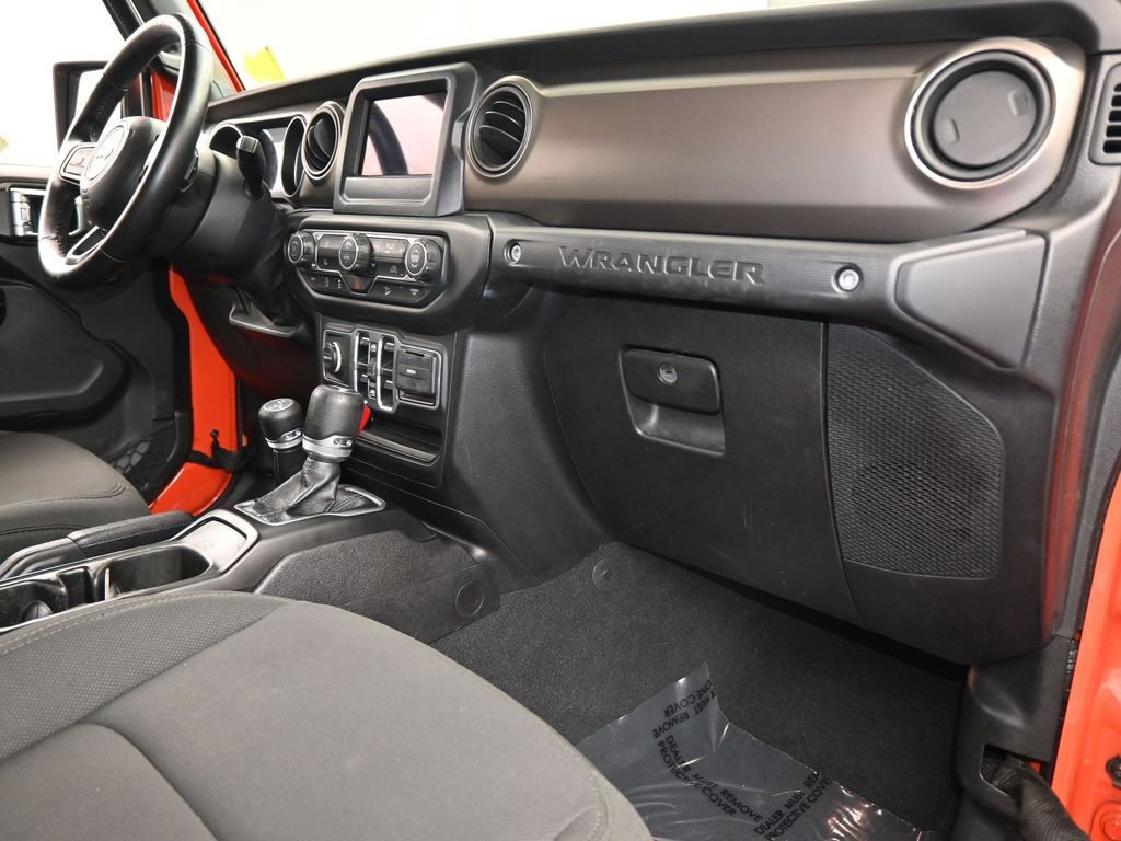 Used 2018 Jeep Wrangler Unlimited Sport S image 44