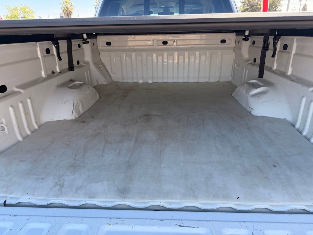 Used 2018 GMC Canyon SLE w/ SLE Convenience Package image 25