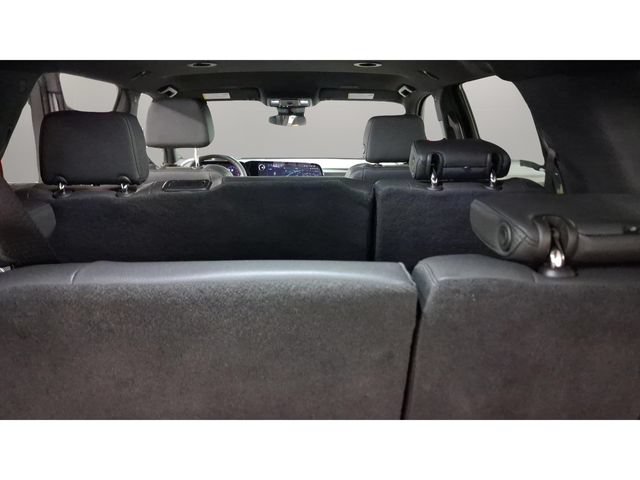 Used 2025 Chevrolet Tahoe LT AWD/4WD image 19