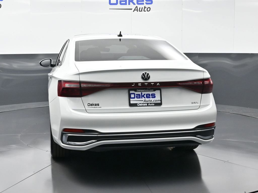 Used 2025 Volkswagen Jetta SEL image 7