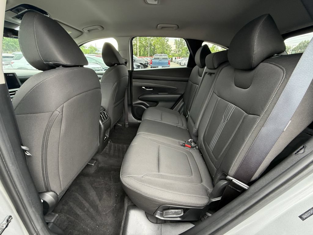 Used 2025 Hyundai Tucson SEL FWD image 23