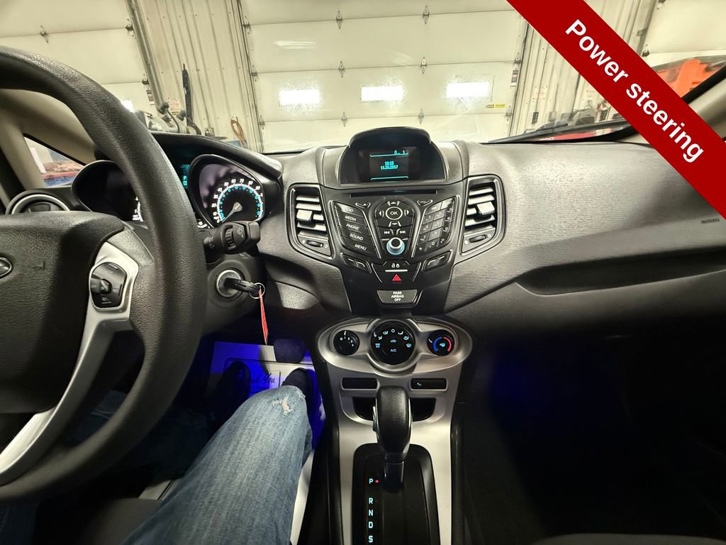 Used 2017 Ford Fiesta SE FWD image 21