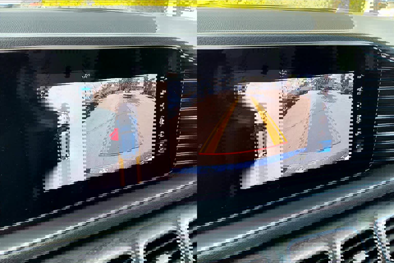 Used 2023 Mercedes-Benz GLE 450 4MATIC image 25