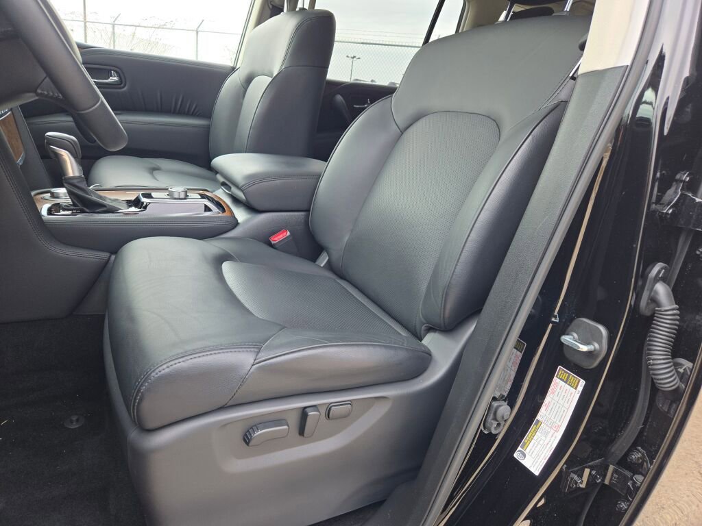 Used 2024 Nissan Armada SL w/ Cargo Package image 7