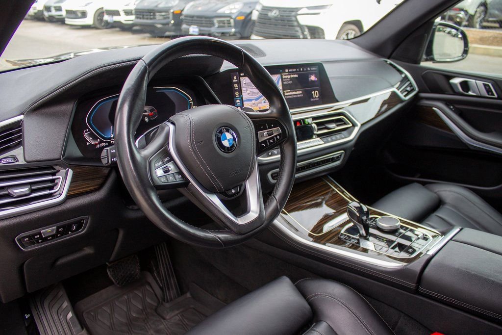 Used 2021 BMW X5 xDrive45e w/ Parking Assistance Package image 11