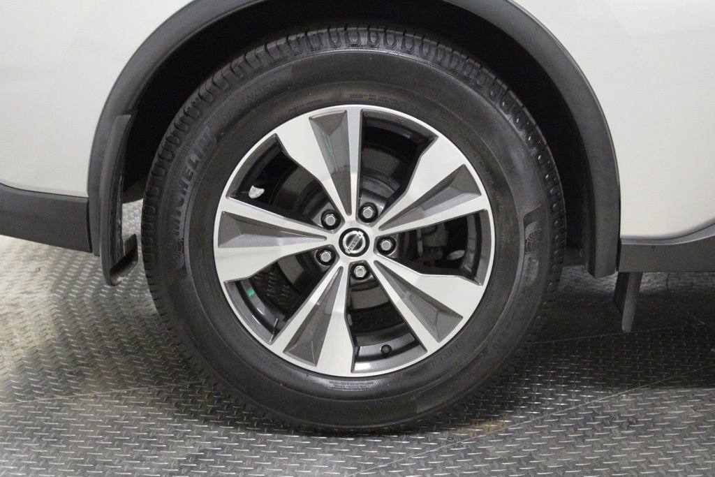 Used 2020 Nissan Murano SV w/ Cargo Package image 14