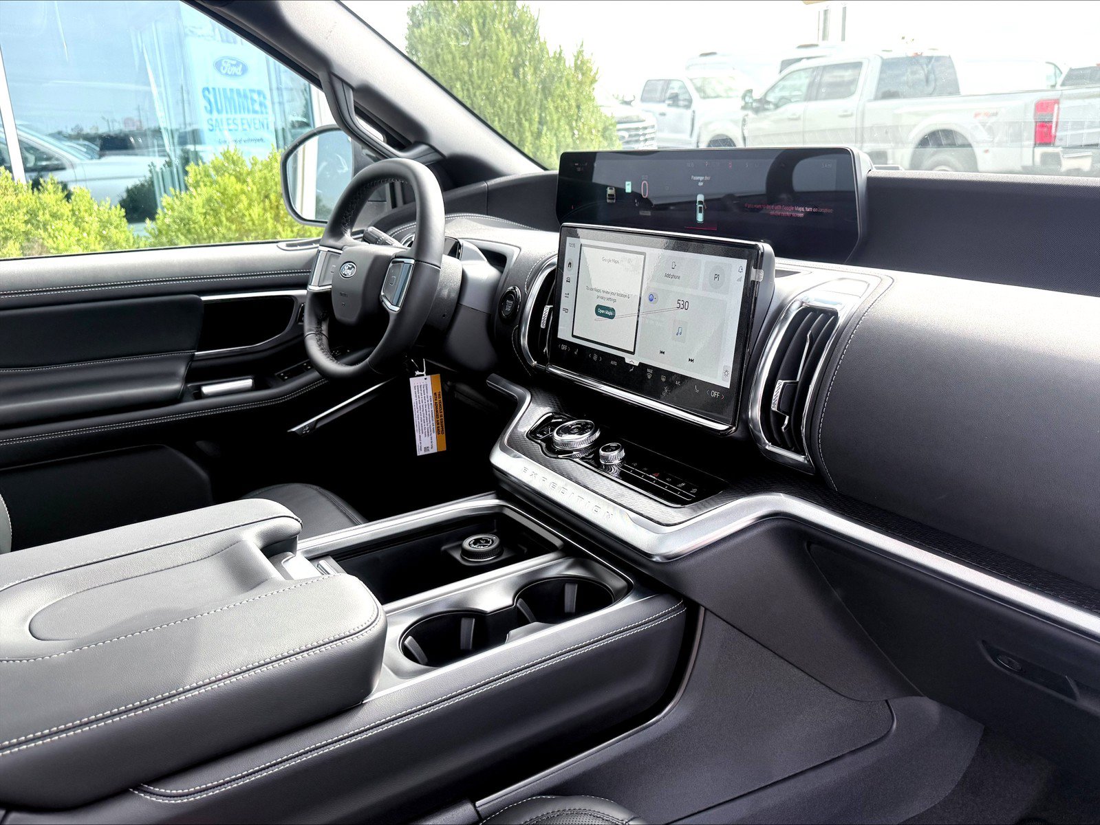 New 2027 Ford Expedition Platinum w/ Stealth Appearance Package AWD/4WD image 15