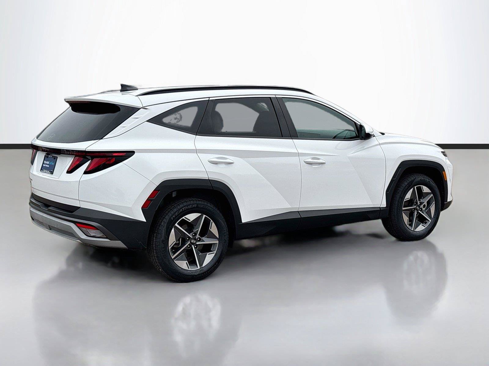 Certified 2025 Hyundai Tucson SEL AWD/4WD image 13
