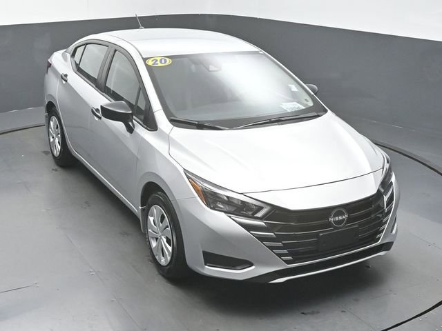 Used 2025 Nissan Versa S w/ Trunk Package FWD image 40