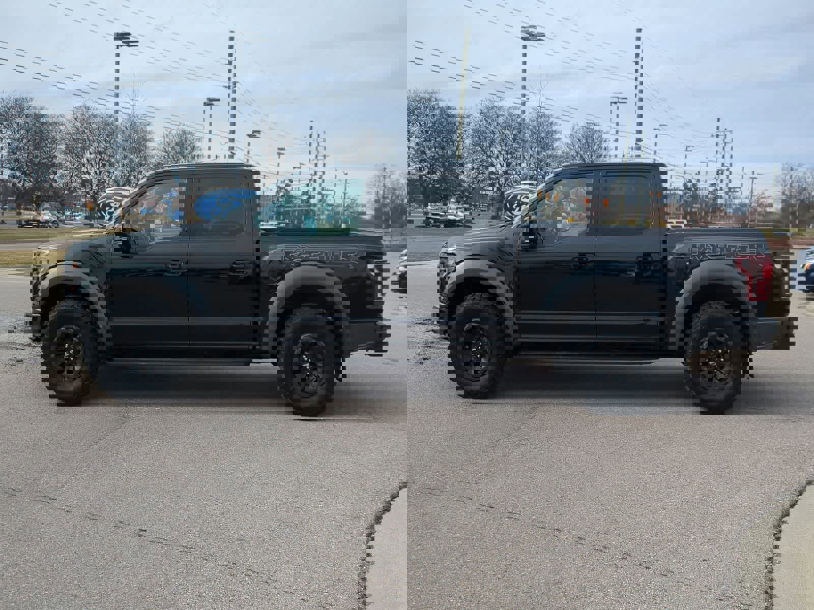 Used 2018 Ford F150 Raptor w/ Equipment Group 802A Luxury image 5