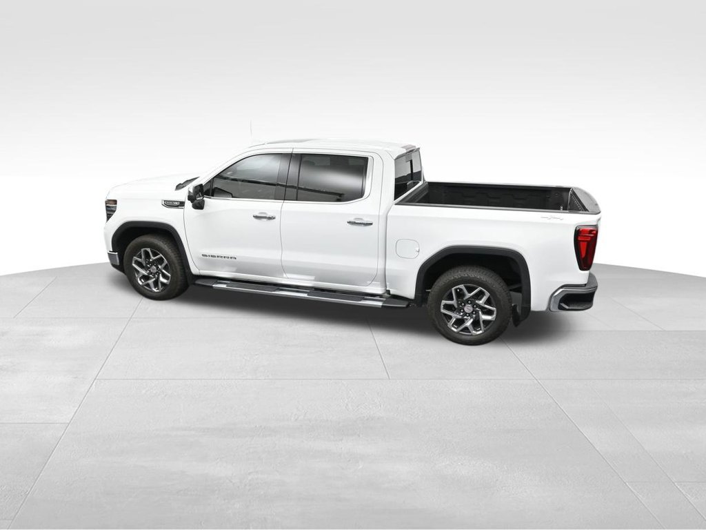 Used 2024 GMC Sierra 1500 SLT w/ SLT Premium Plus Package AWD/4WD image 29