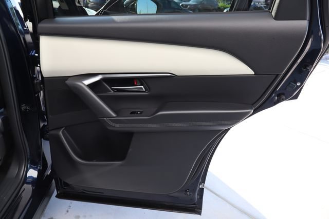 Certified 2026 MAZDA CX-5 Preferred AWD/4WD image 25