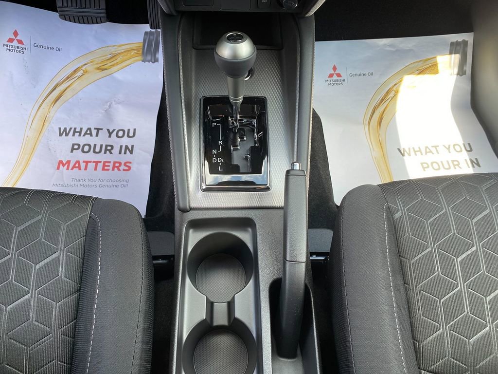 New 2025 Mitsubishi Outlander Sport ES image 22