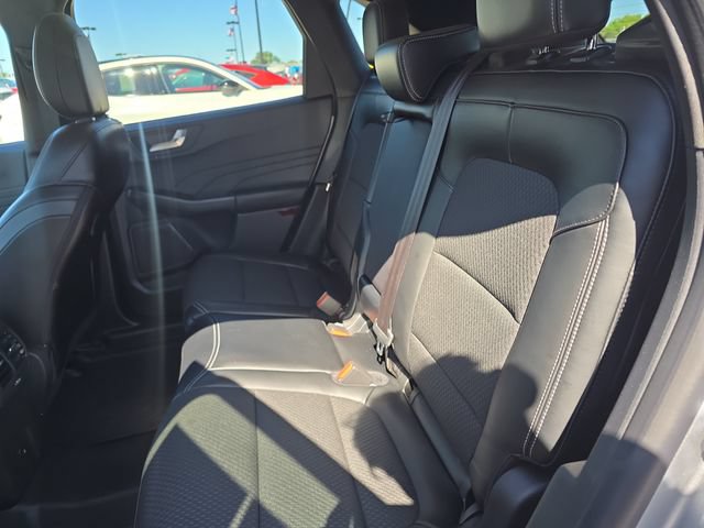 Certified 2024 Ford Escape SE FWD image 27