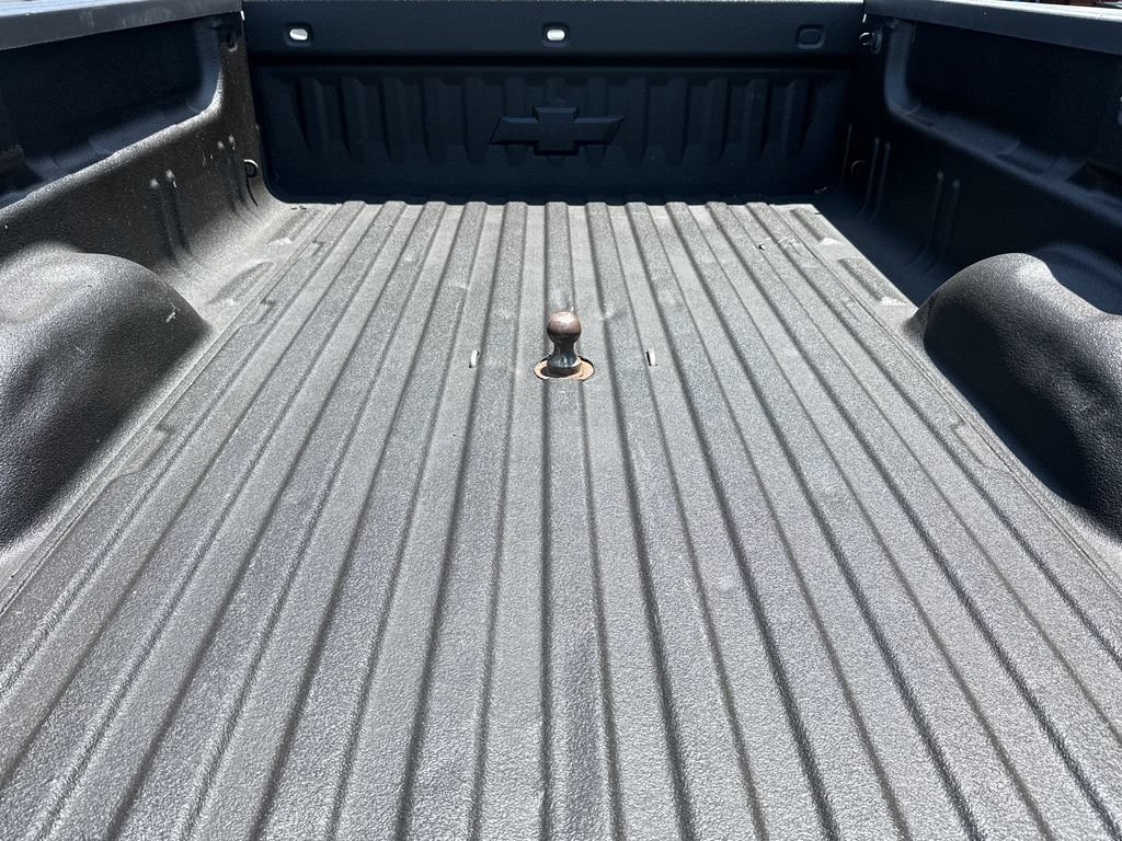 Used 2017 Chevrolet Silverado 3500 High Country w/ Duramax Plus Package AWD/4WD image 11