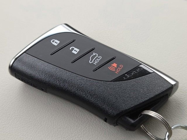 New 2025 Lexus ES 350 Ultra Luxury image 34