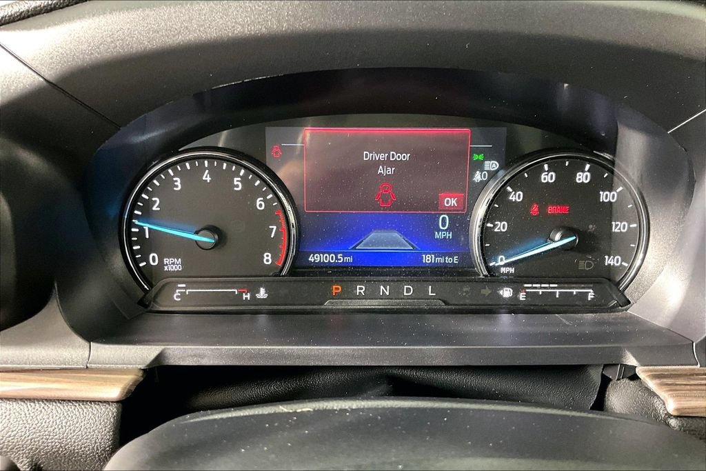 Used 2023 Ford Explorer Limited w/ Equipment Group 301A AWD/4WD image 12